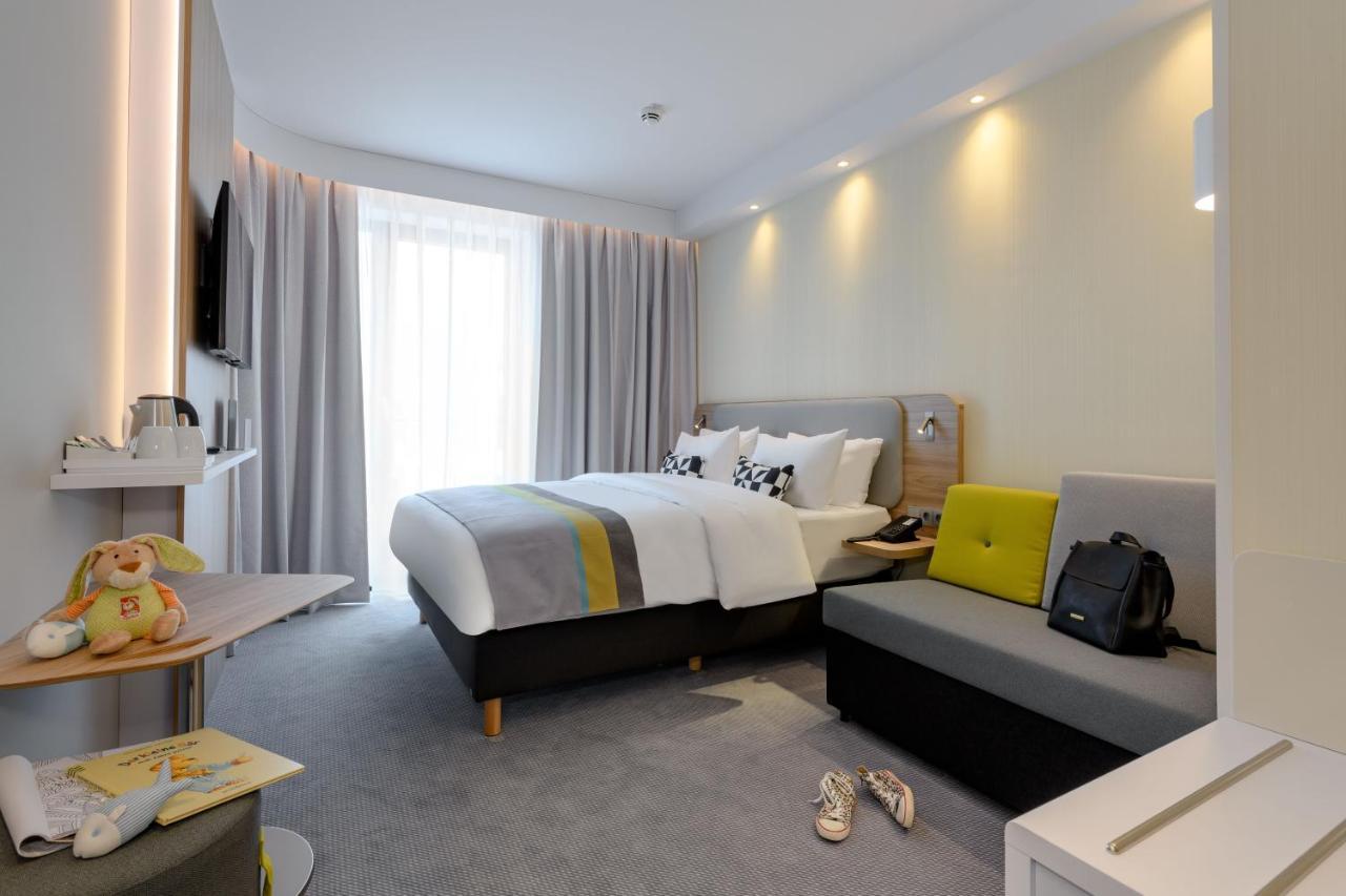 Holiday Inn Express - Fulda By Ihg Экстерьер фото
